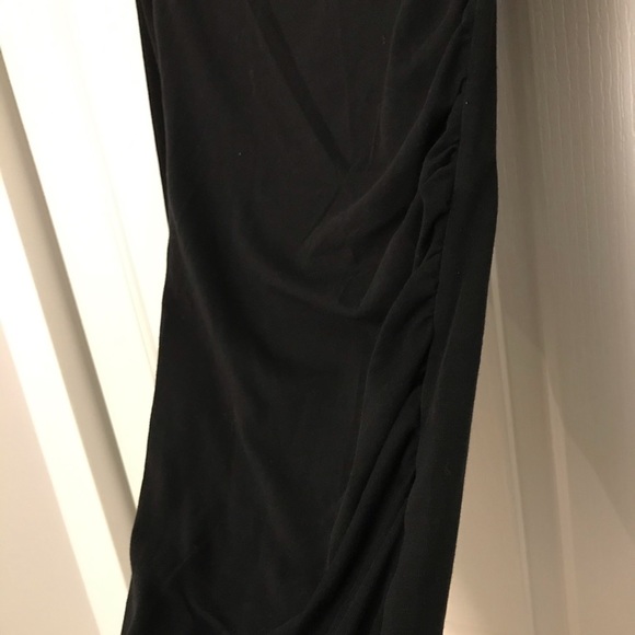 LEITH black side-rouching above the knee dress - Picture 3 of 4